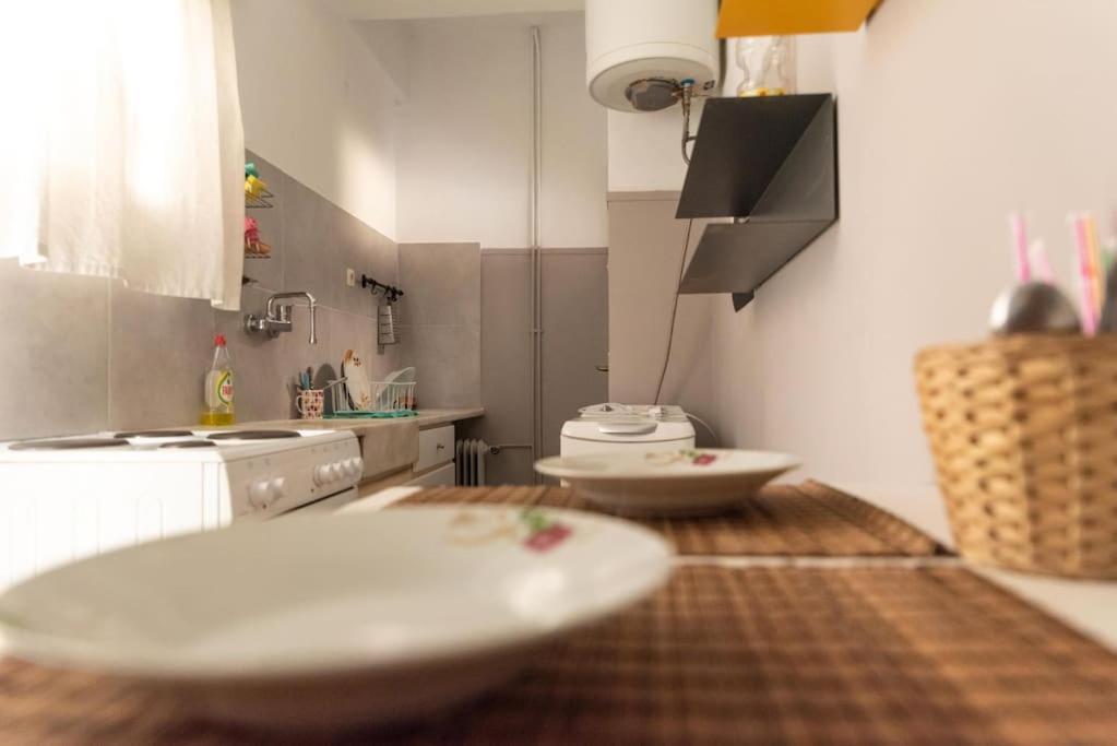 Nice Apartment Near City Center Αθήνα Εξωτερικό φωτογραφία